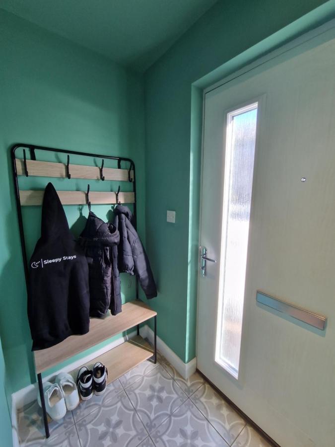 3 Bedroom Stylish Home Merthyr Merthyr Tydfil Exterior foto